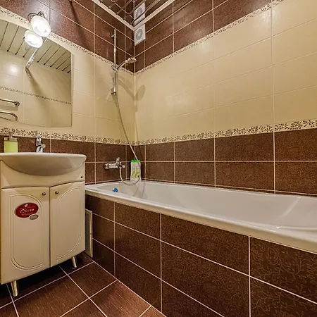 Apart Lenina Guest house